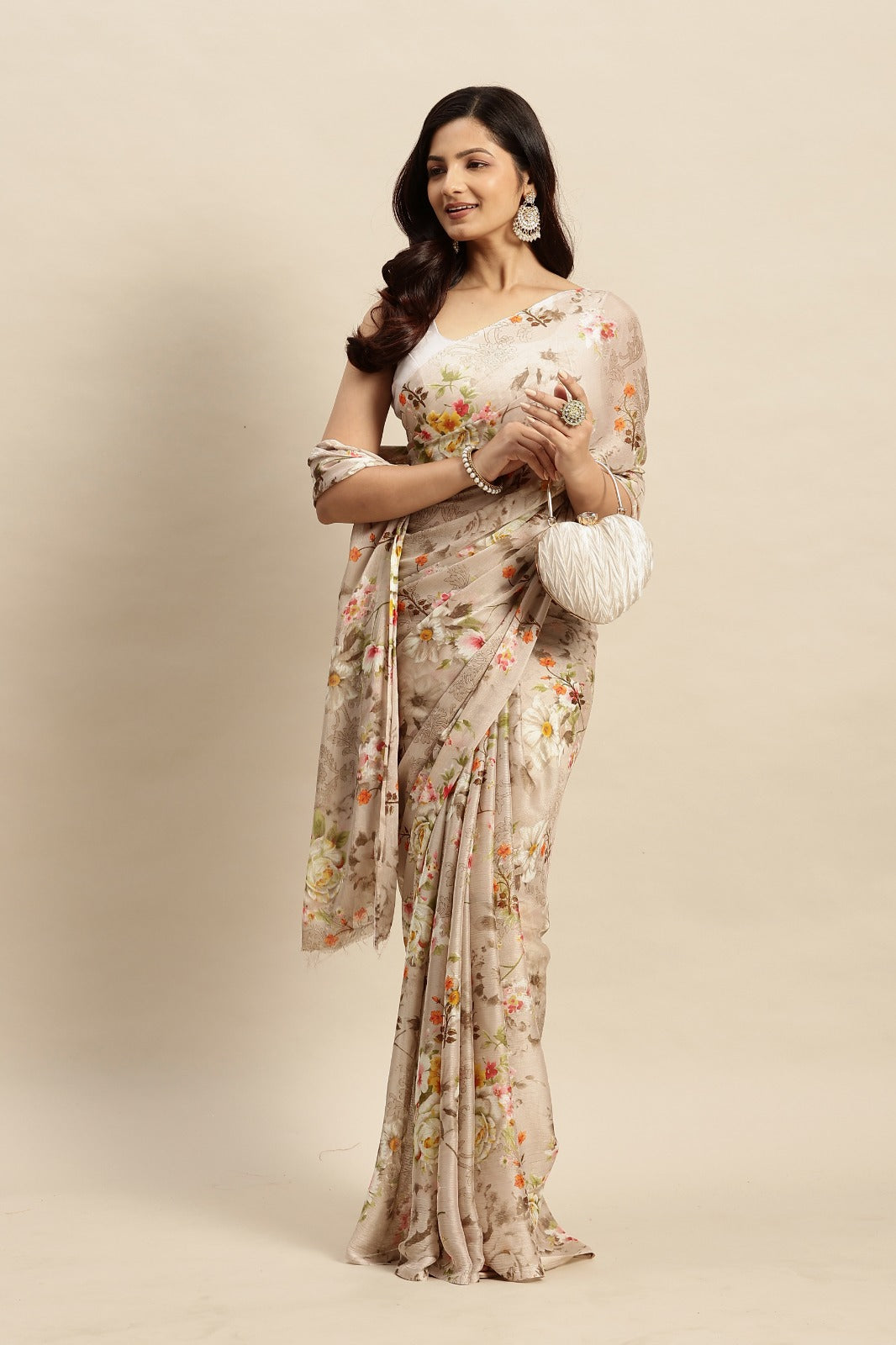 Chiffon Floral Printed Saree without Blouse Piece