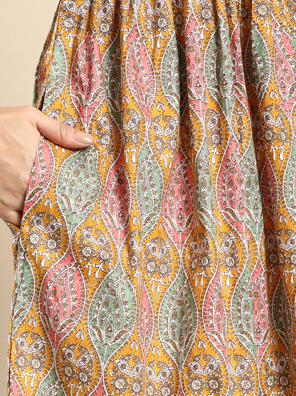 RATAN Women's Cotton Printed Anarkali Paisley Shell Kurta