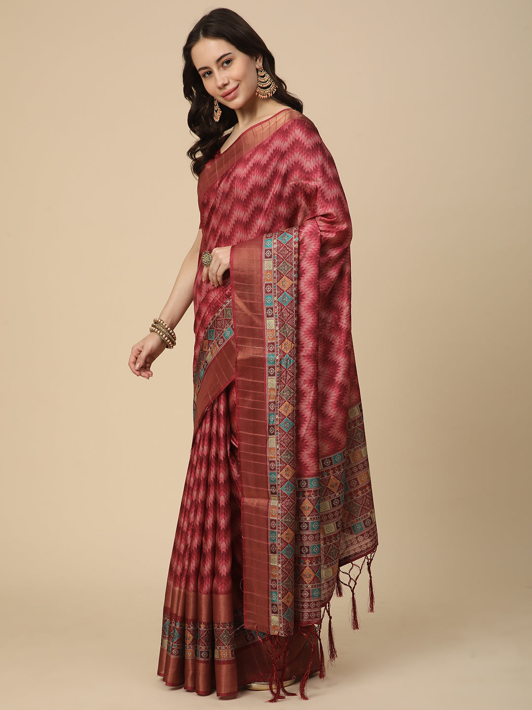 Printed Art Silk Saree with Unstitched Blouse Piece