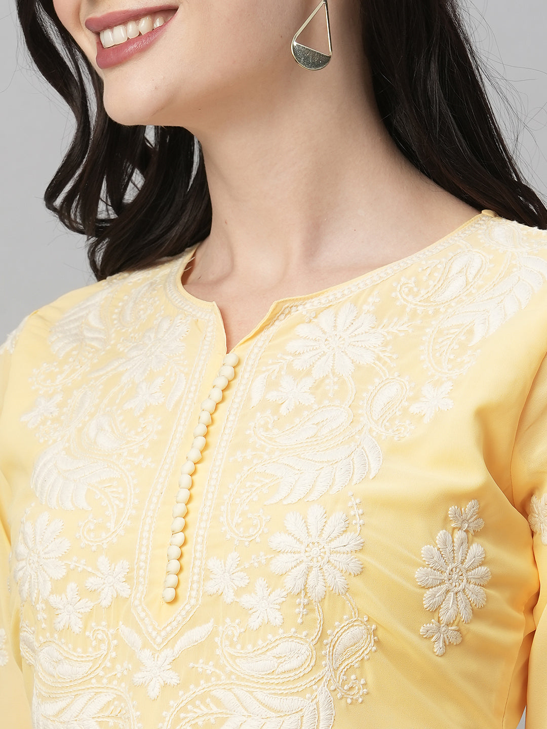 Women's Georgette Straight Lucknowi Chikankari Ethinic Wear Kurta