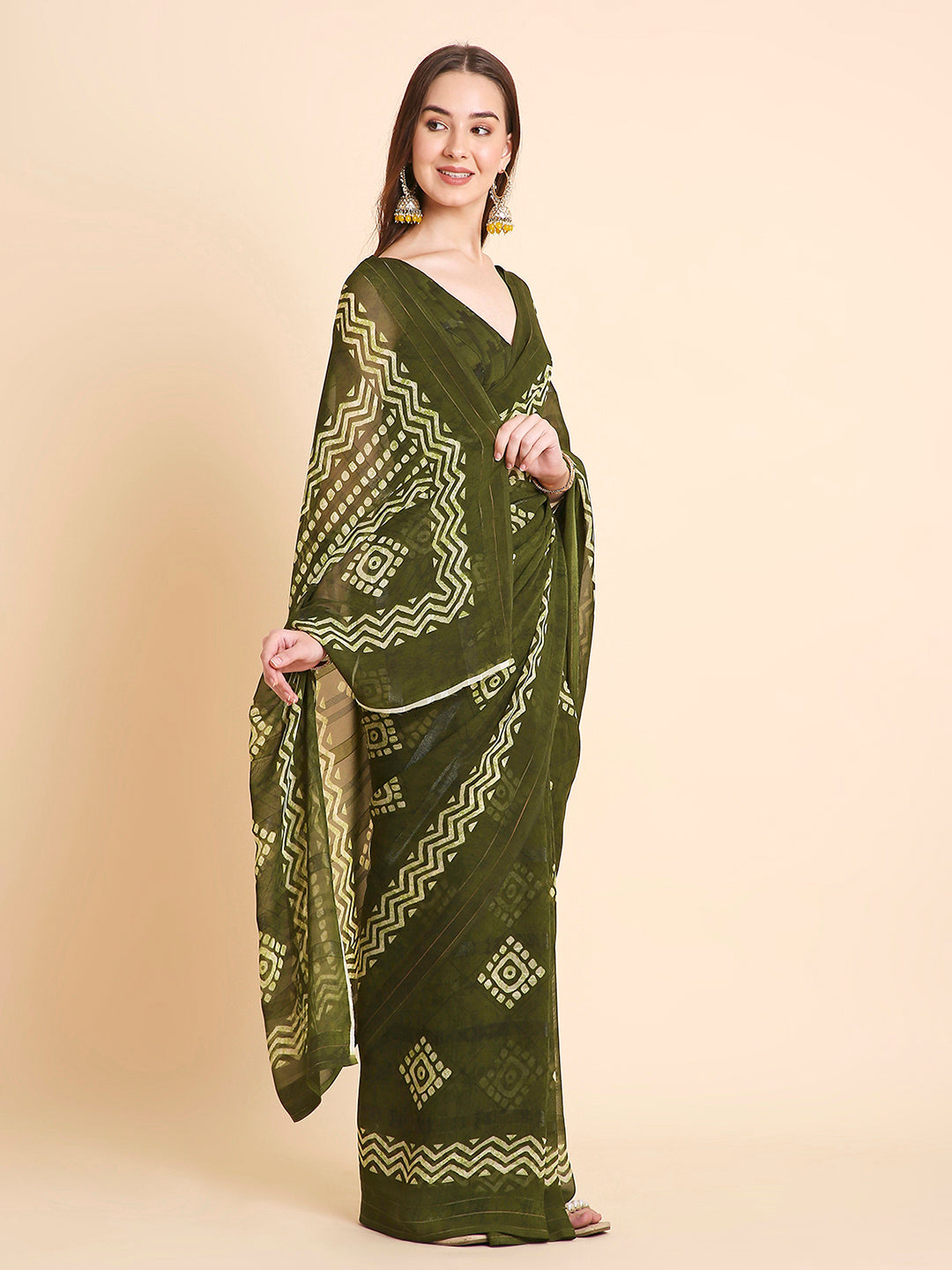 Shimmer Georgette Batik Printed Saree with Printed Blouse Piece