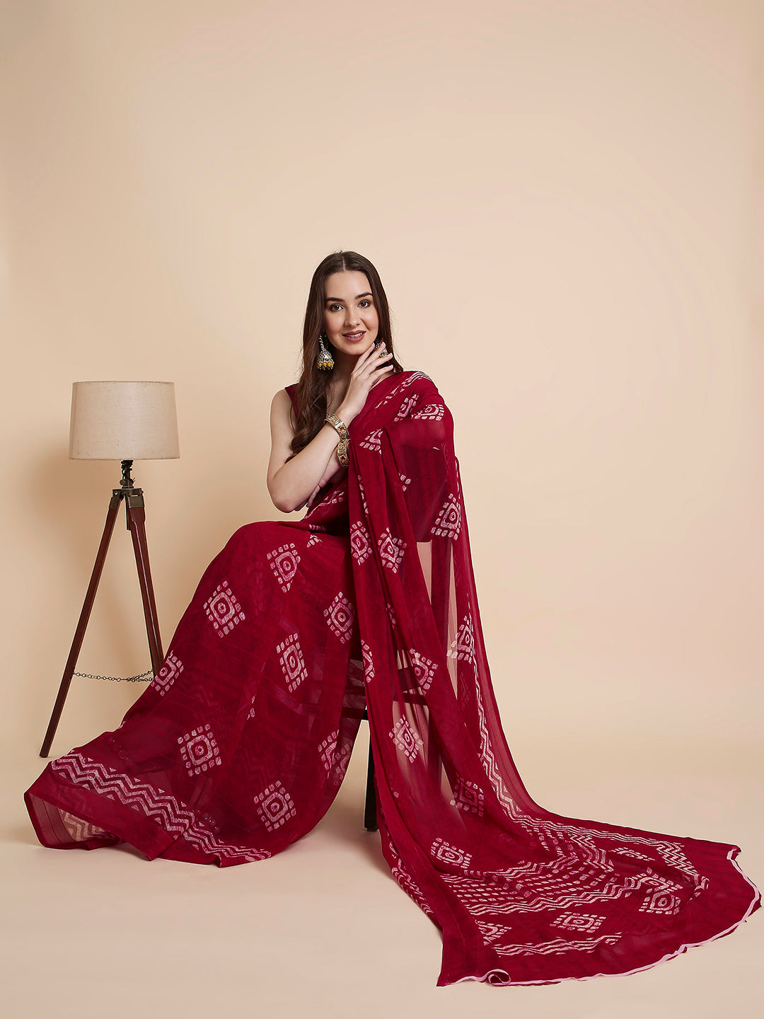 Shimmer Georgette Batik Printed Saree with Printed Blouse Piece