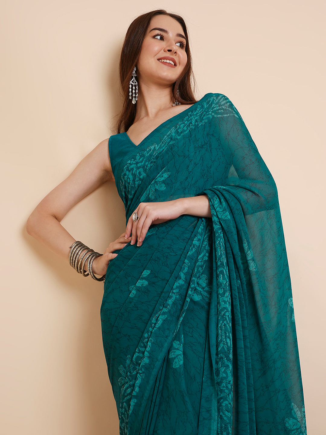 Georgette Batik Printed Saree with Unstitched Blouse Piece