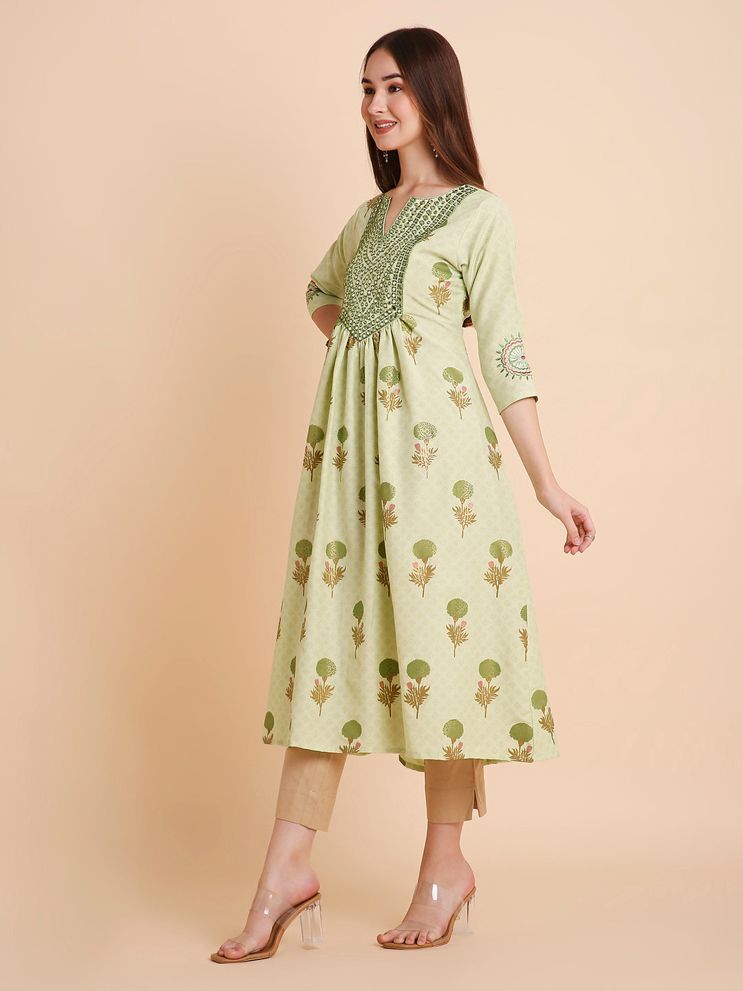 RATAN Women's Floral Printed Mirror Embroidery Rayon Ethnicwear Kurta