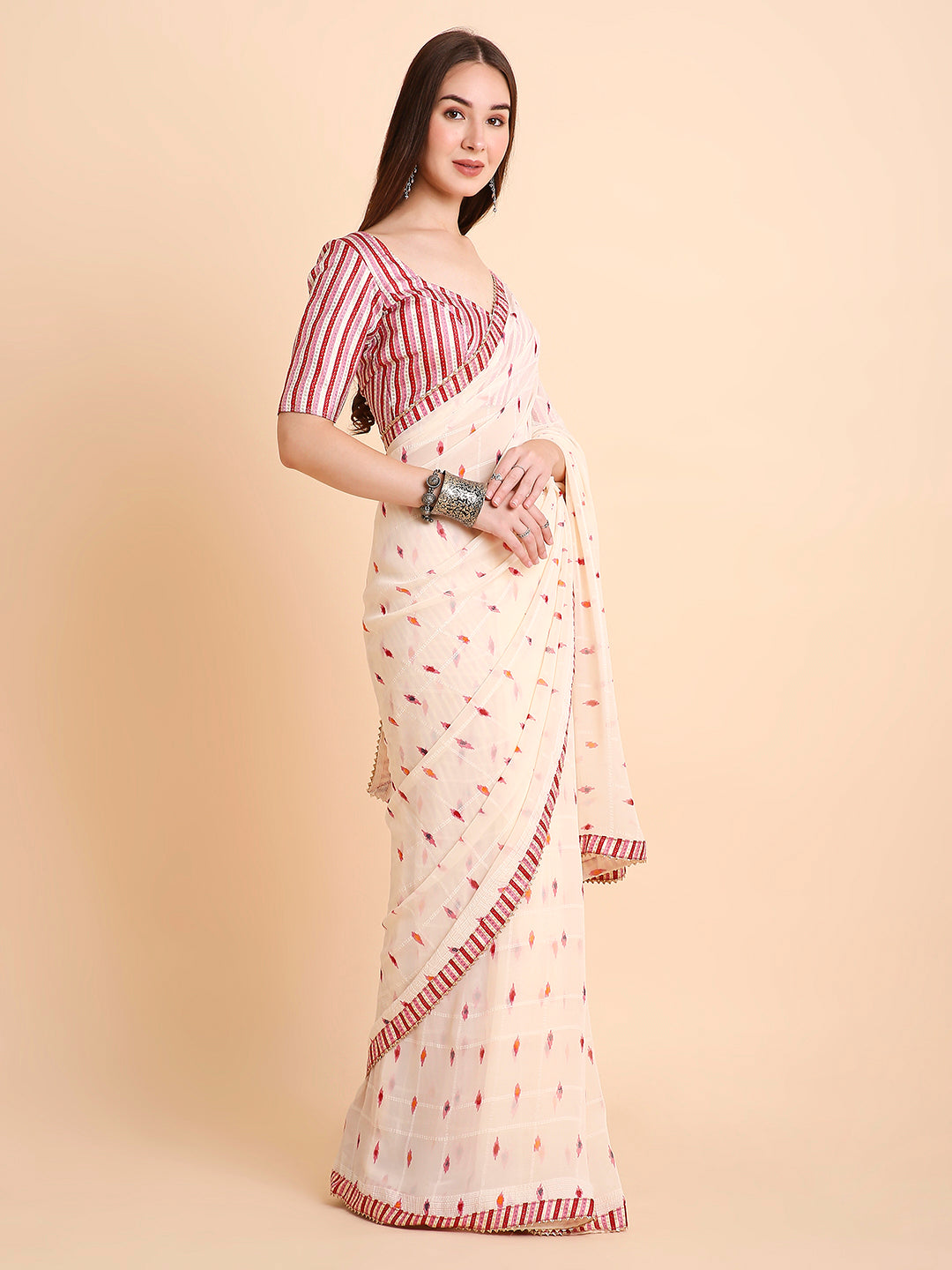Chiffon Ikat Printed Saree with Unstitched Blouse Piece