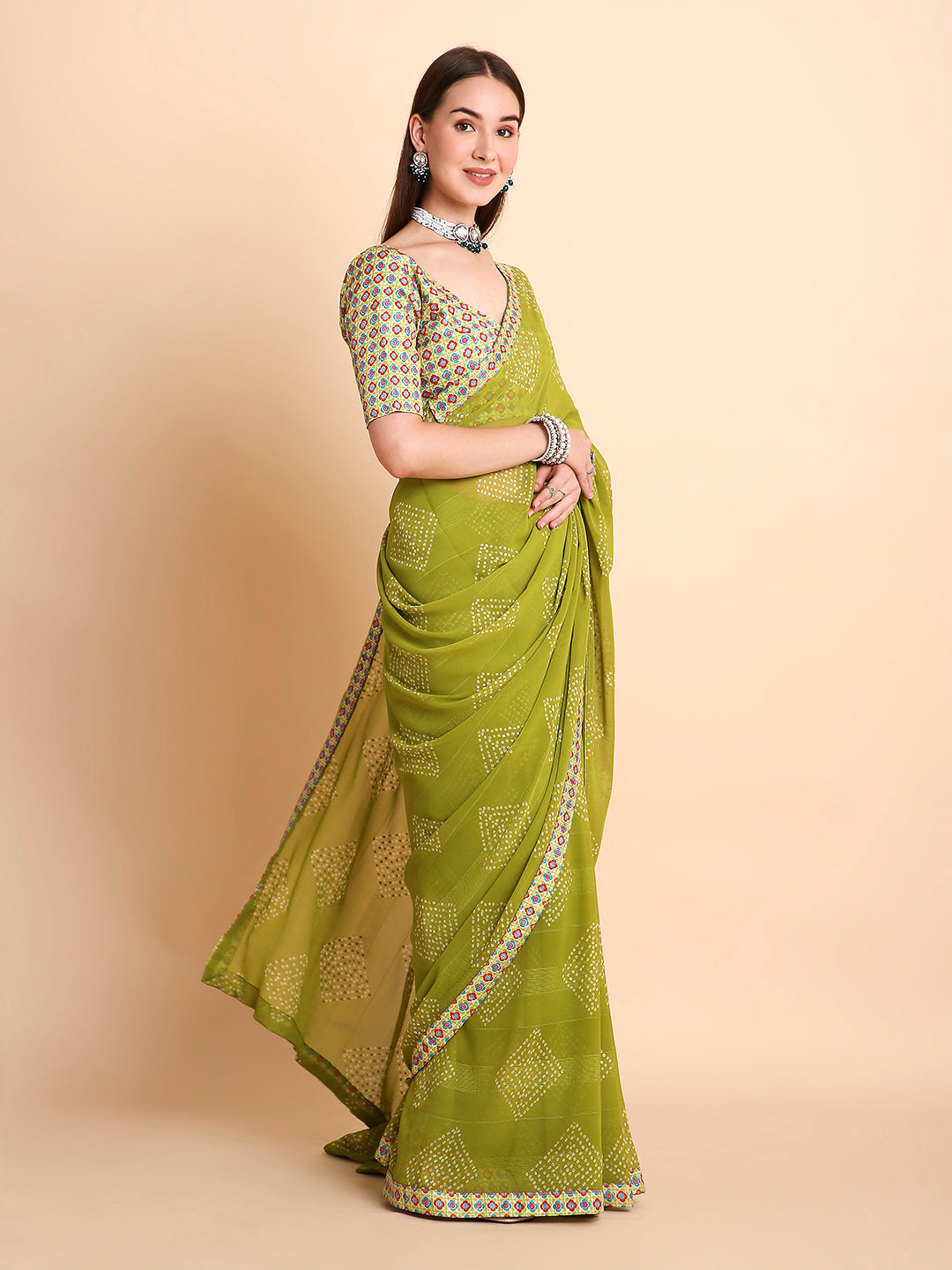 Chiffon Bandhani Printed Saree with Unstitched Blouse Piece