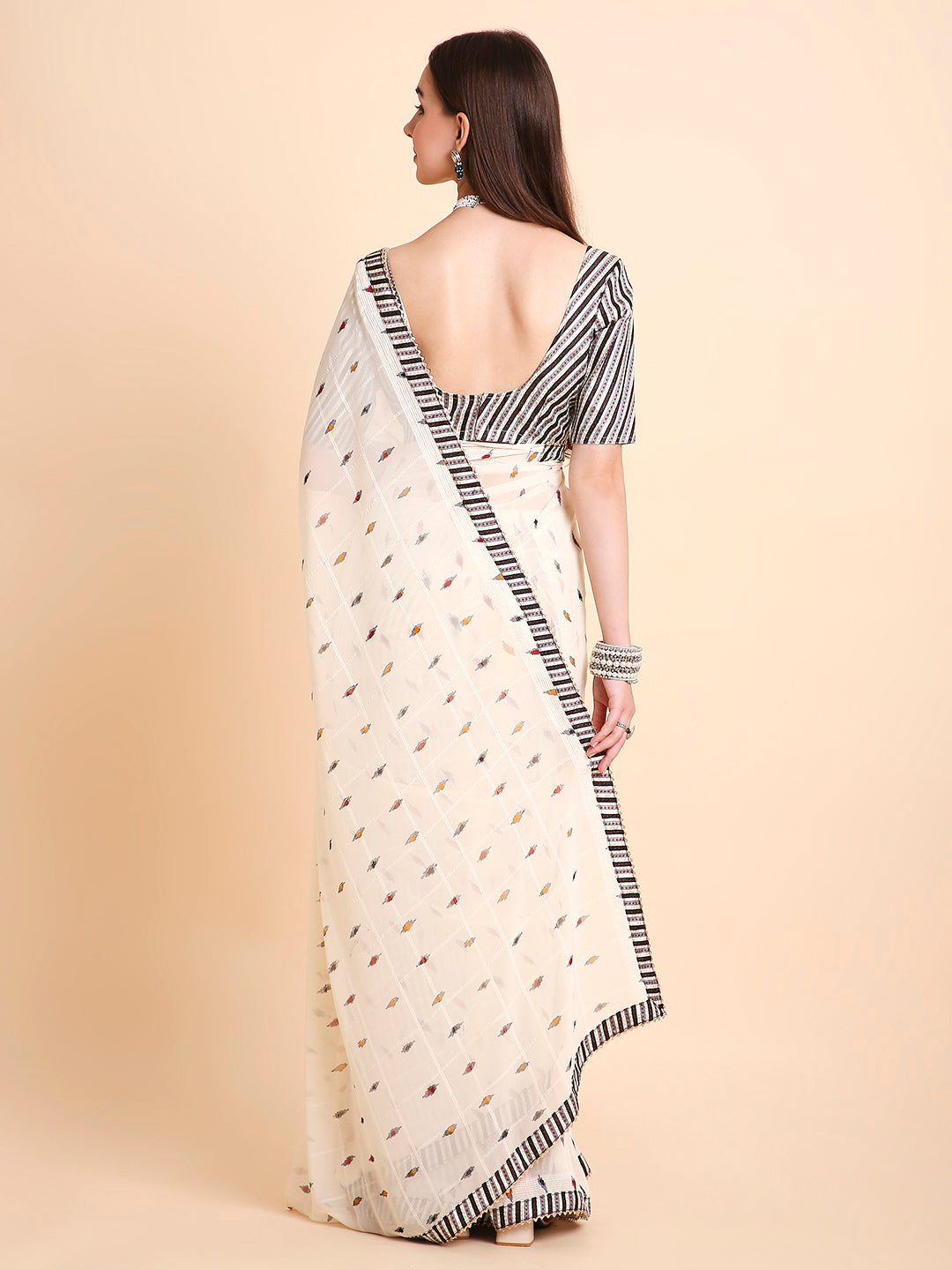 Chiffon Ikat Printed Saree with Unstitched Blouse Piece