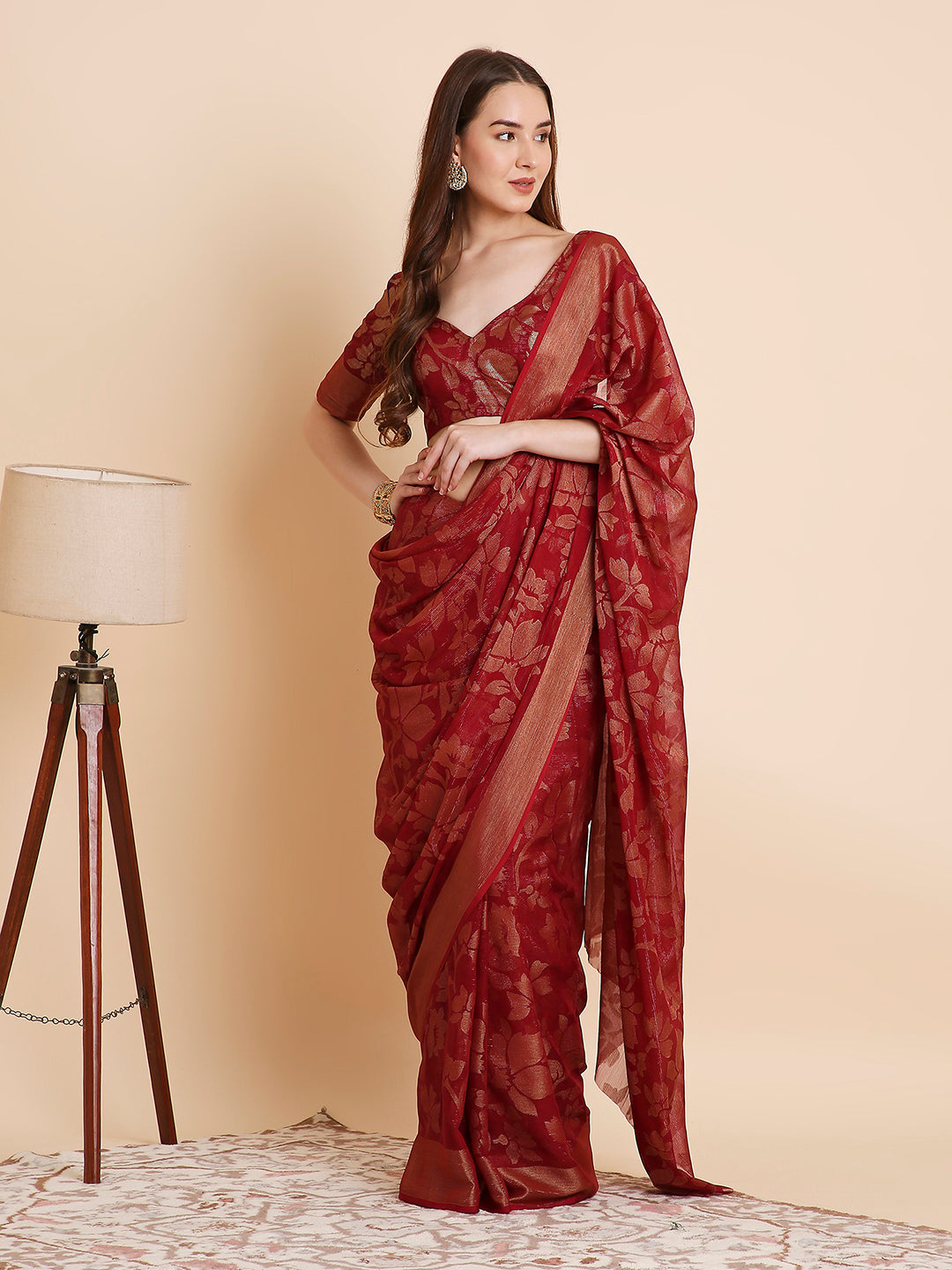 Shimmer Brasso Floral Saree with Running Blouse Piece