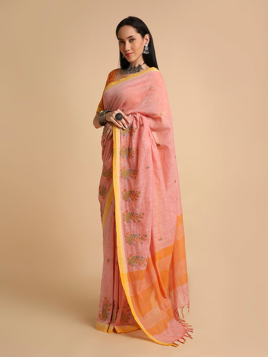 Pure Cotton Handloom Embroidered Saree with Blouse Piece