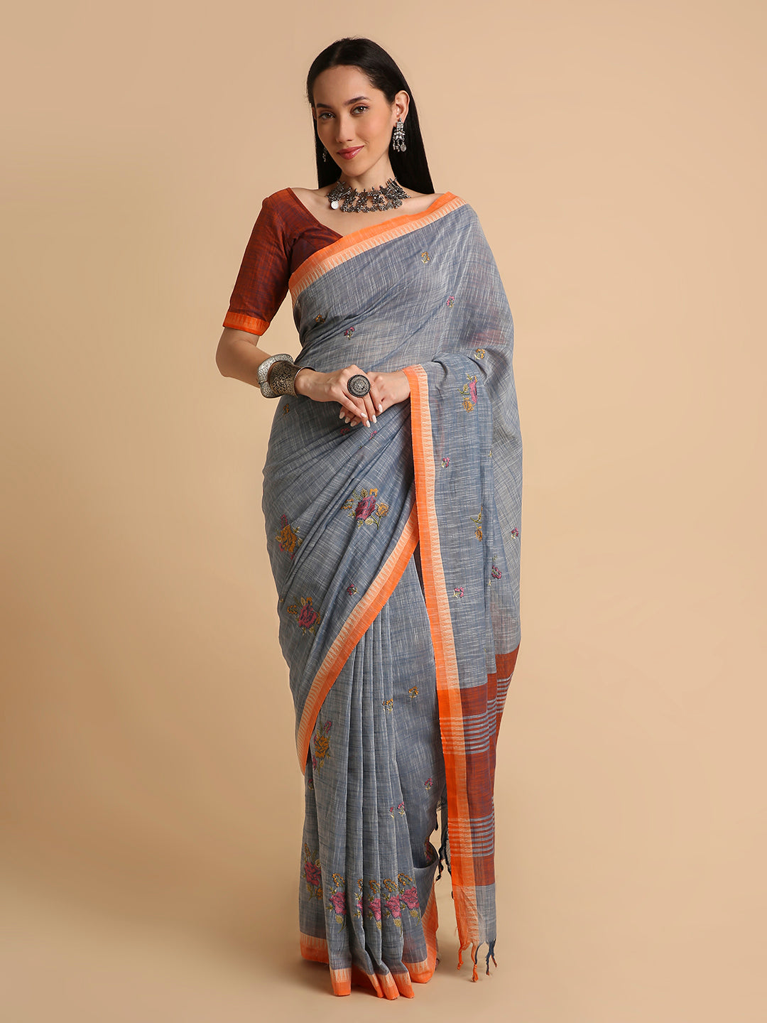 Pure Cotton Handloom Embroidered Saree with Blouse Piece