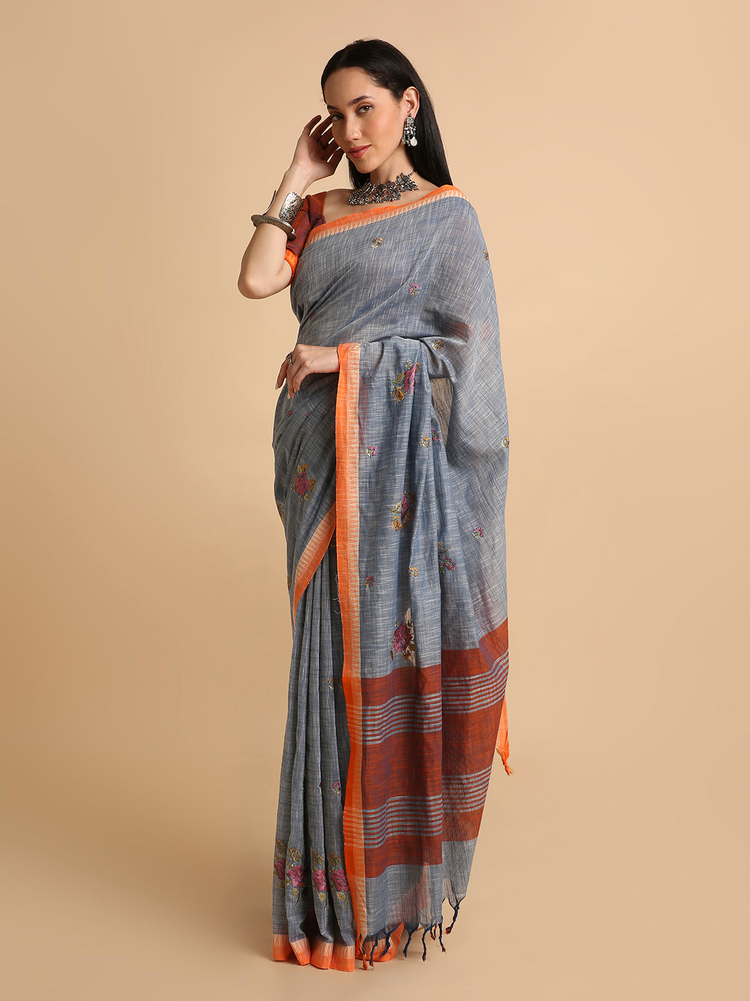 Pure Cotton Handloom Embroidered Saree with Blouse Piece