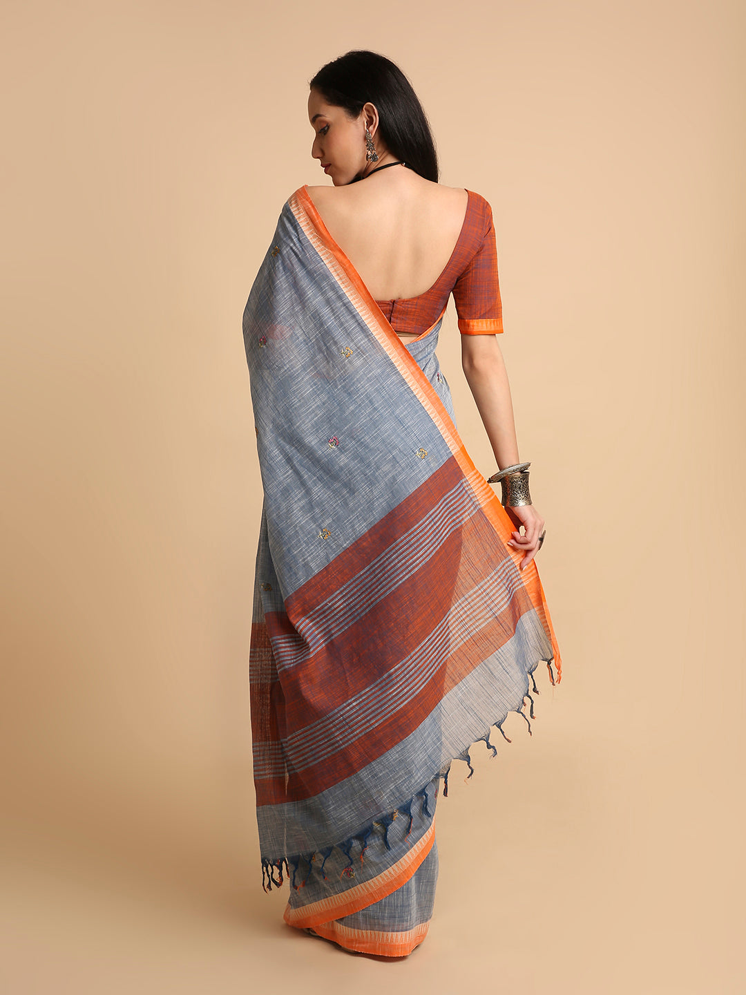Pure Cotton Handloom Embroidered Saree with Blouse Piece