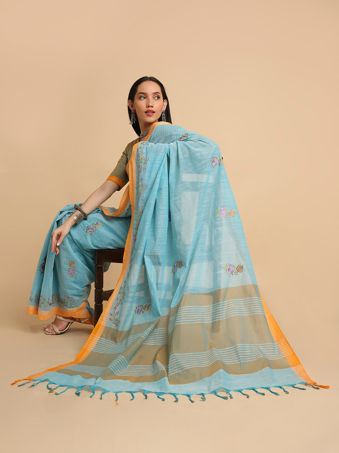 Pure Cotton Handloom Embroidered Saree with Blouse Piece