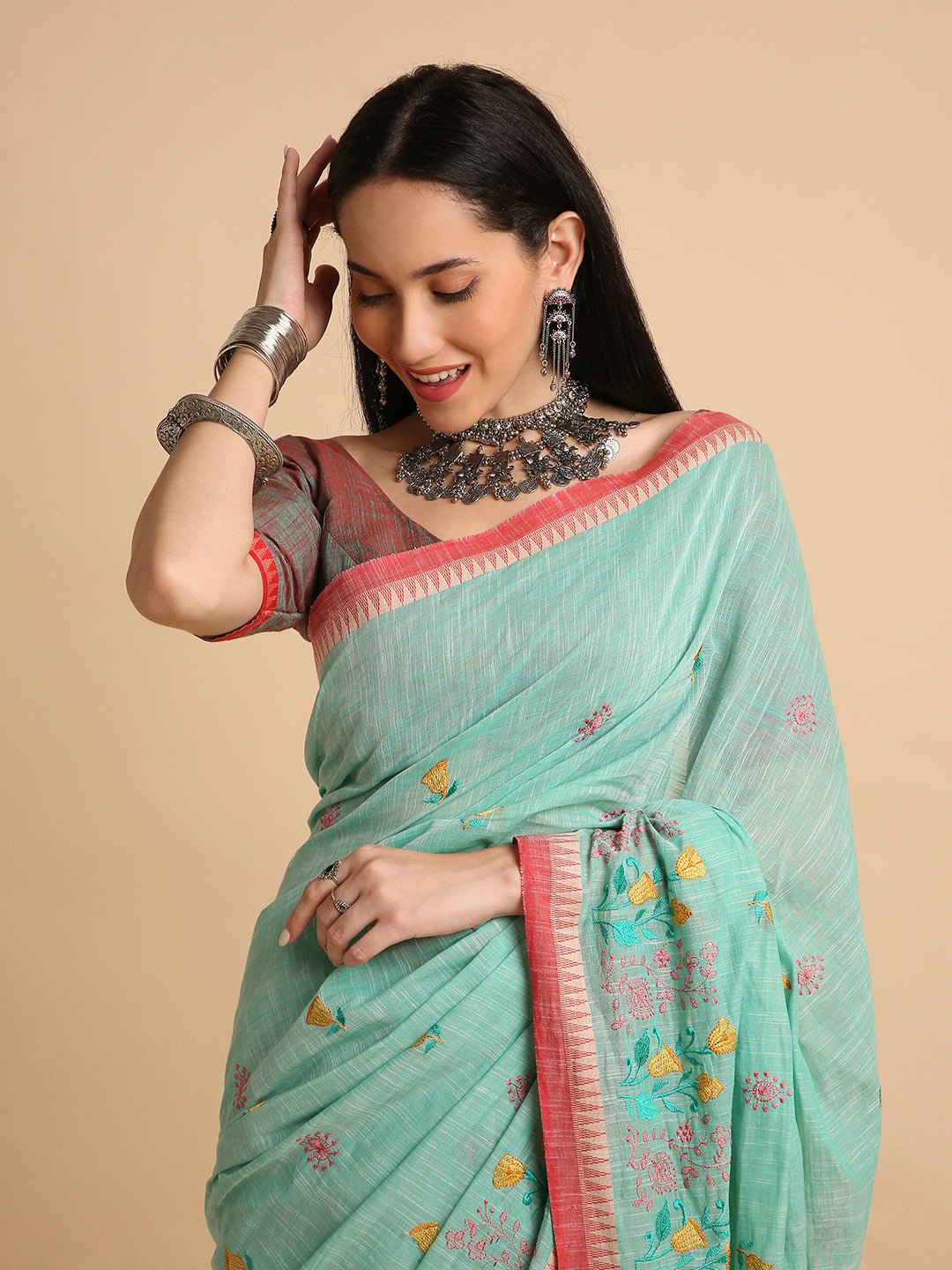 Pure Cotton Handloom Embroidered Saree with Blouse Piece