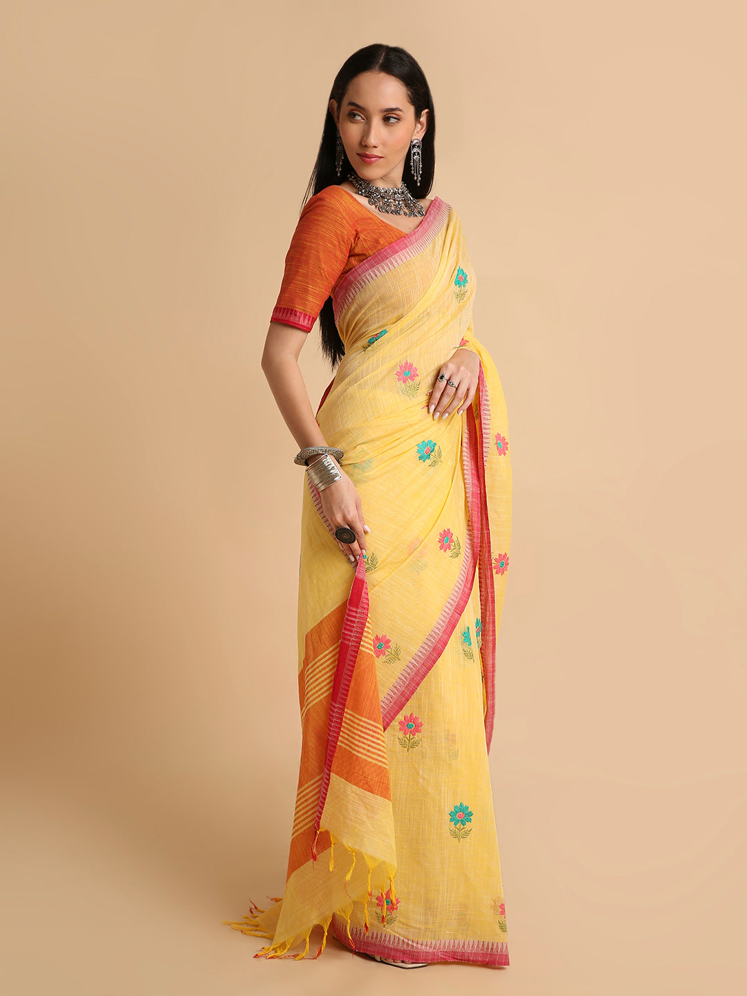 Pure Cotton Handloom Embroidered Saree with Blouse Piece