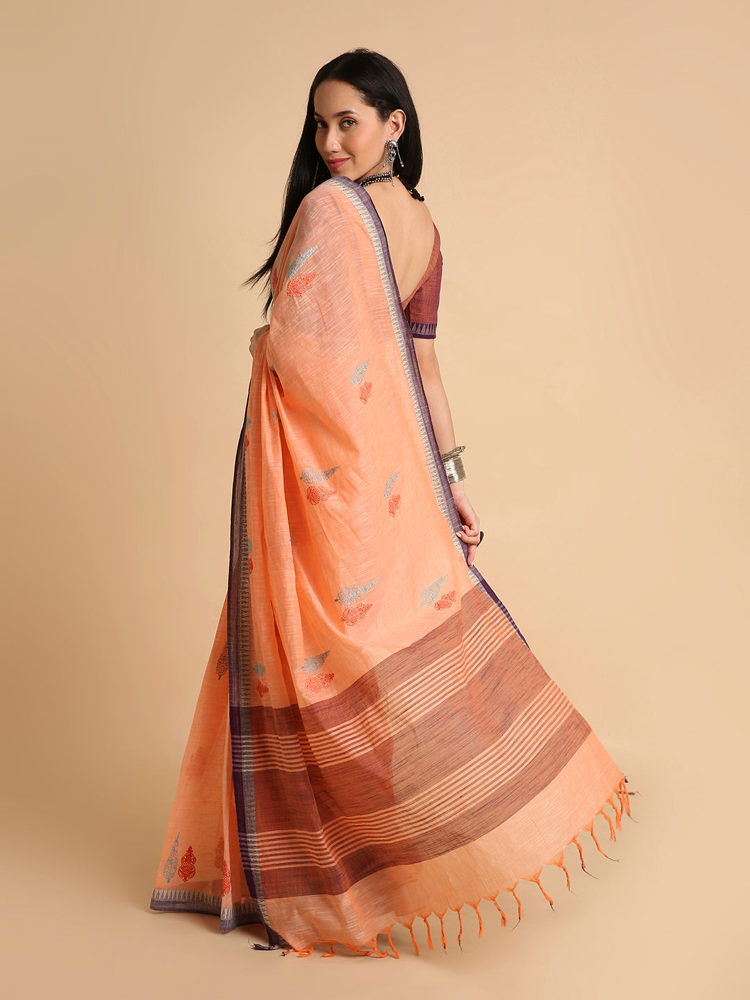 Pure Cotton Handloom Embroidered Saree with Blouse Piece