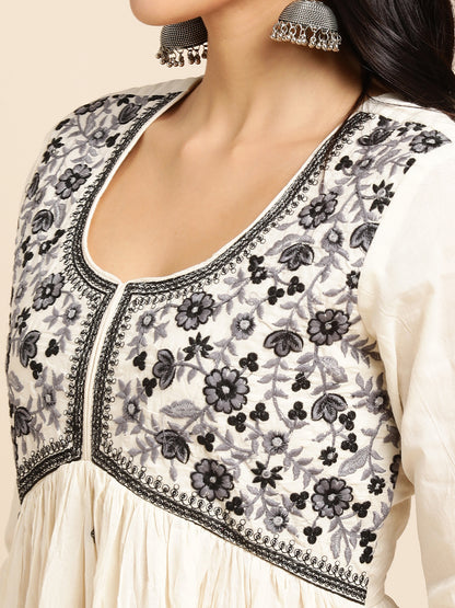 Cotton Flared Lucknowi Chikankari Ethinic Wear Kurta