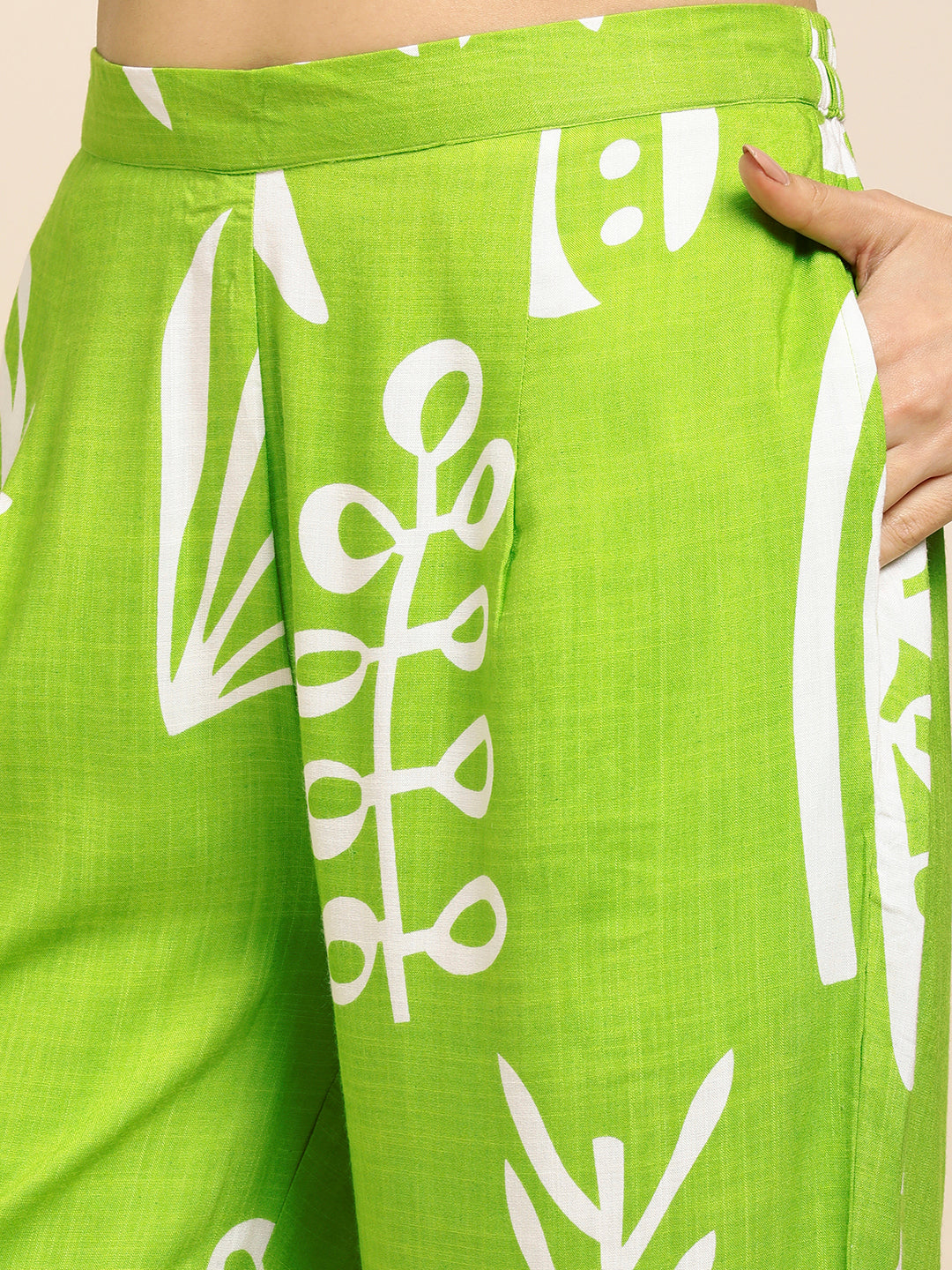 Rayon All Over Floral Printed Night Suit Shirt And Pajama Co-ord Set