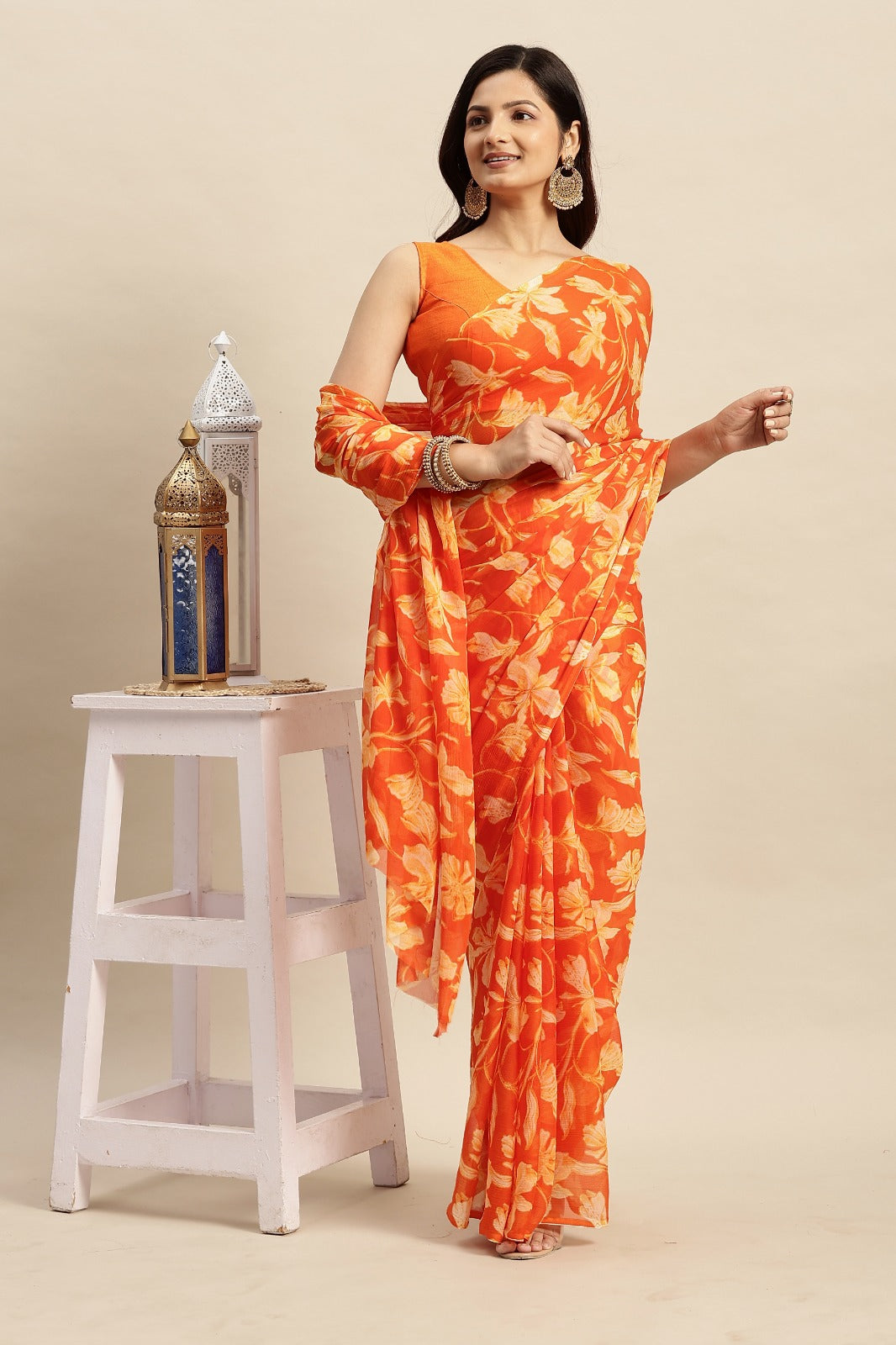 Chiffon Floral Printed  Saree with Unstitched Blouse Piece